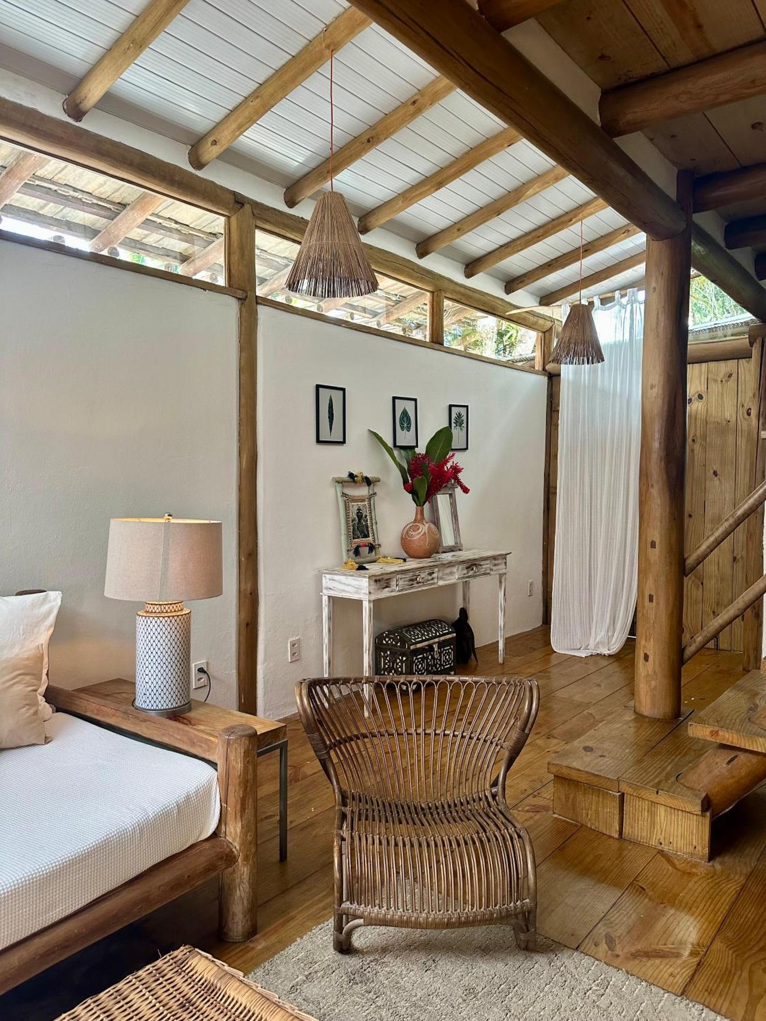 Villa com 2 Quartos