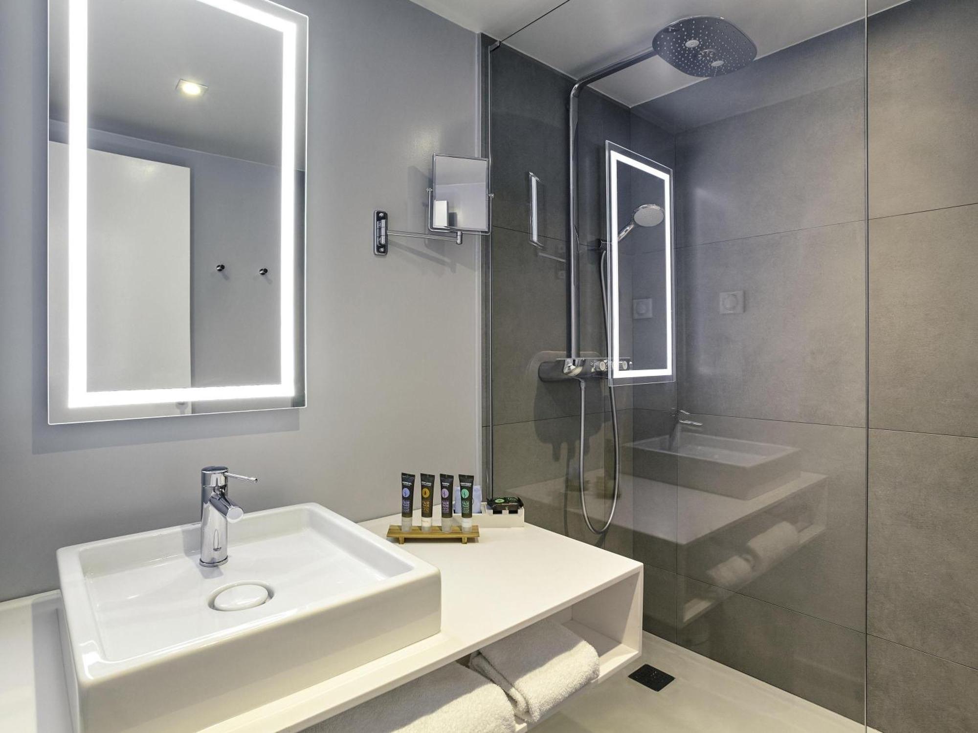 Suite met 1 Tweepersoonsbed en Slaapbank