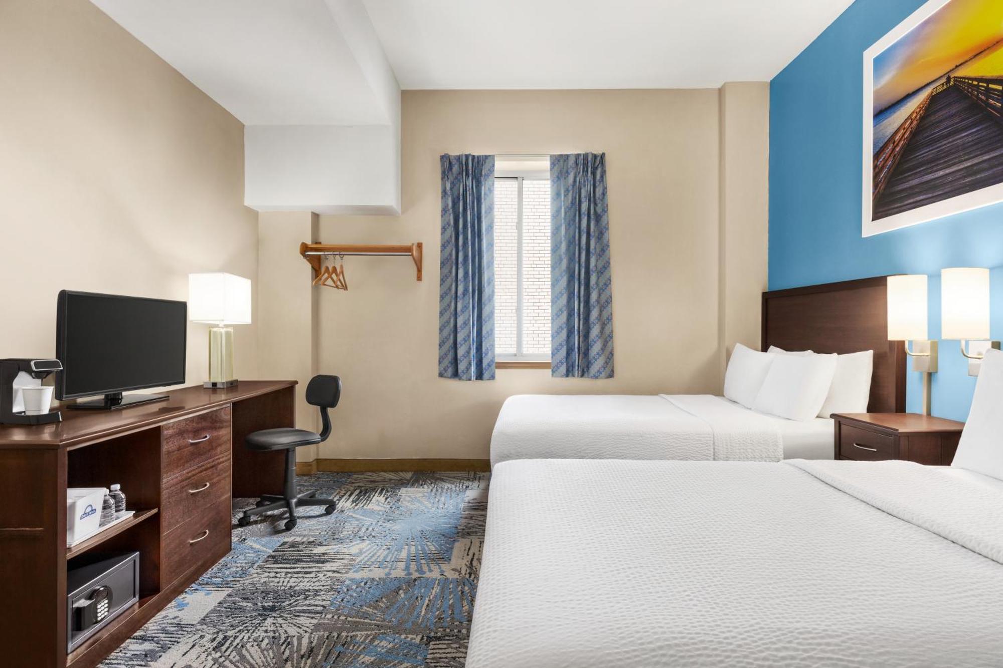 Double Room with Two Double Beds - Non-Smoking