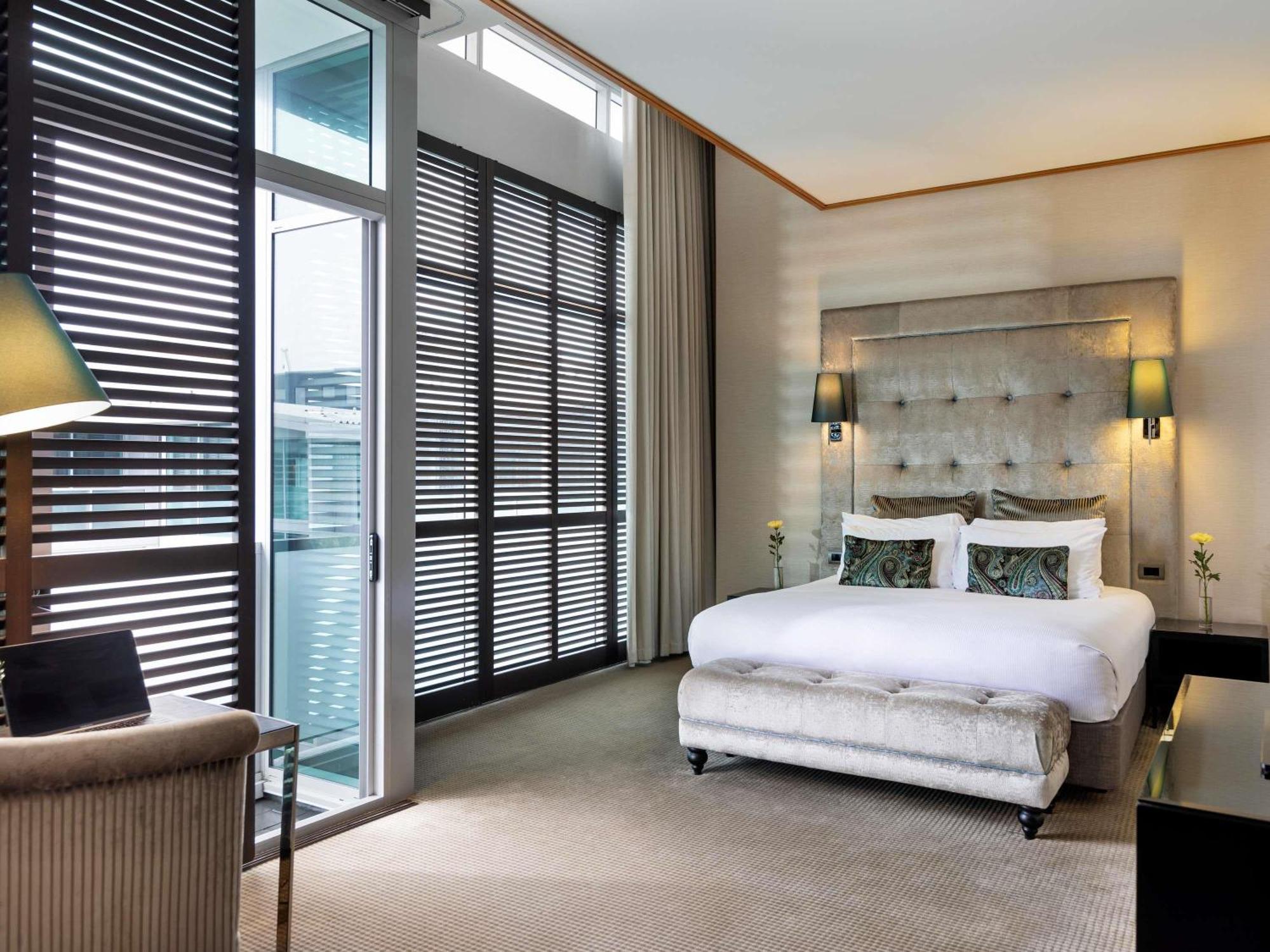 Luxury Atrium Room,1717054024:JPEG
