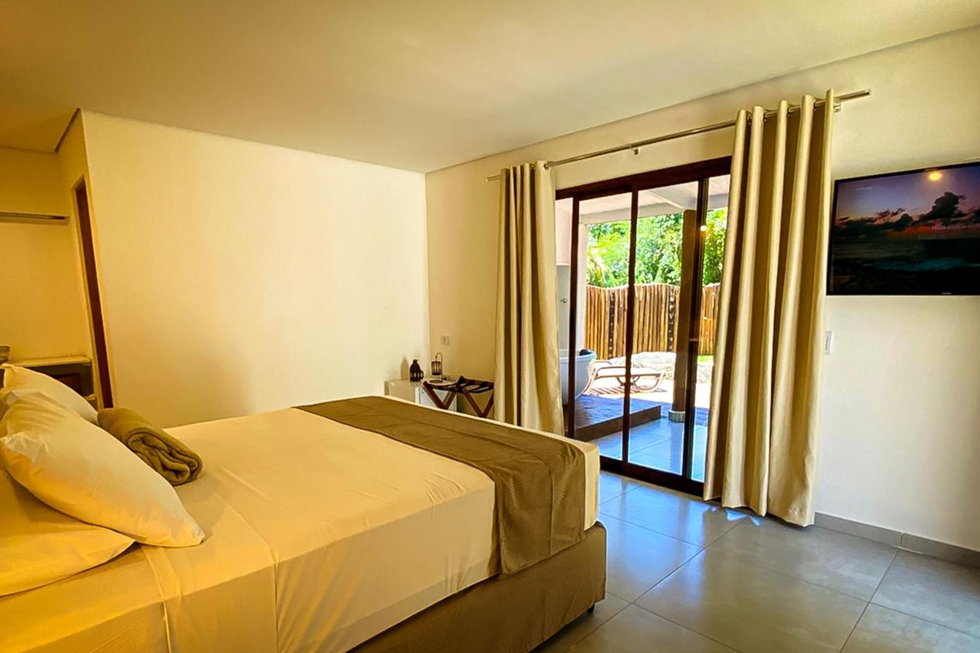 Suite with Spa Bath