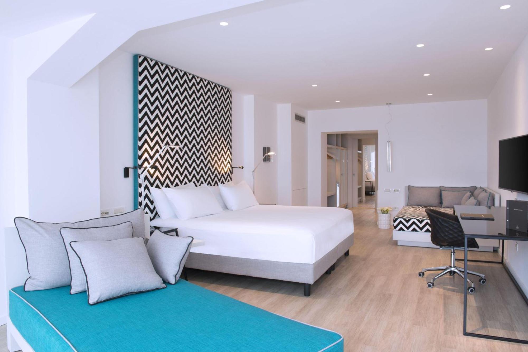 Executive Vierbettzimmer mit Meerblick