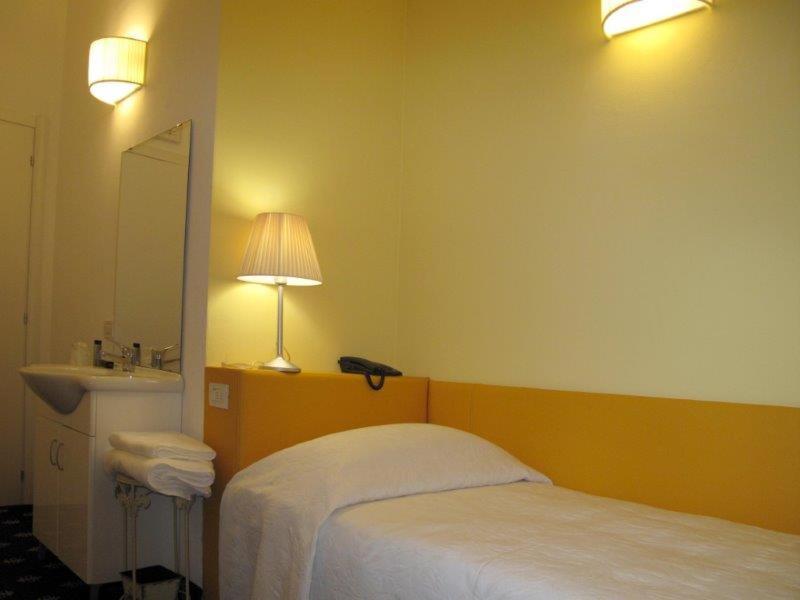 Chambre Simple Standard avec Salle de Bains Commune