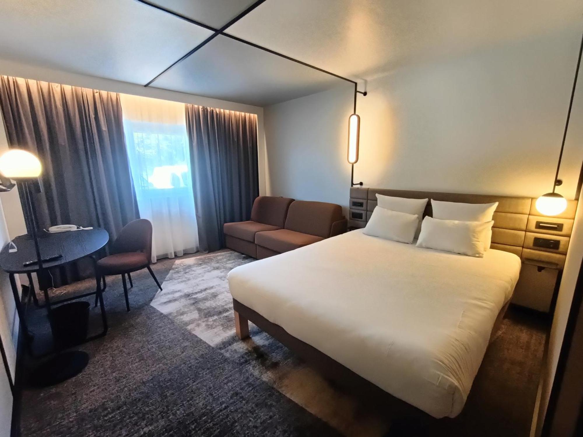 Executive Kamer met 1 Tweepersoonsbed en 1 Slaapbank voor 1 Persoon