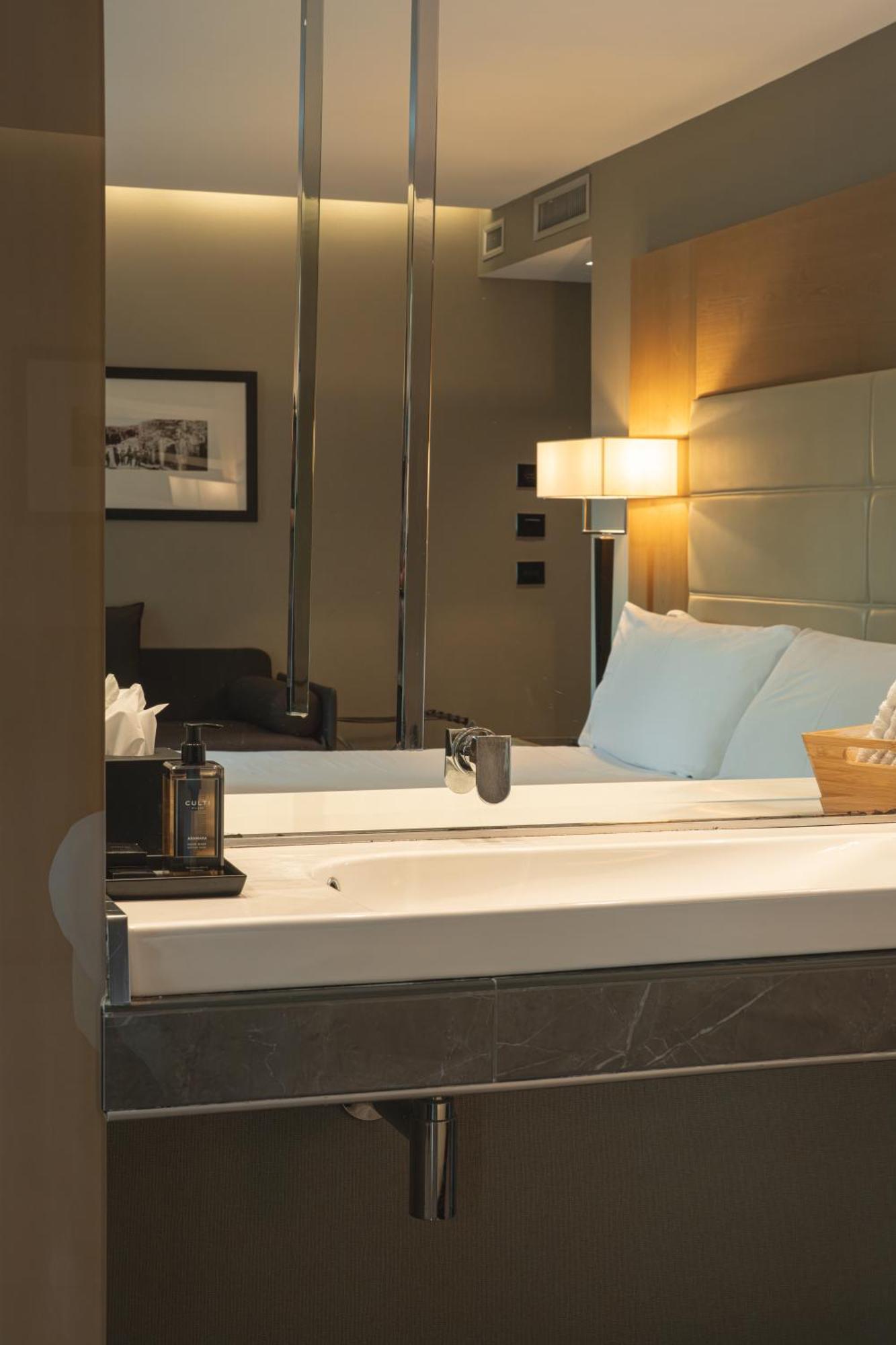 Suite Junior con vistas al jardín
