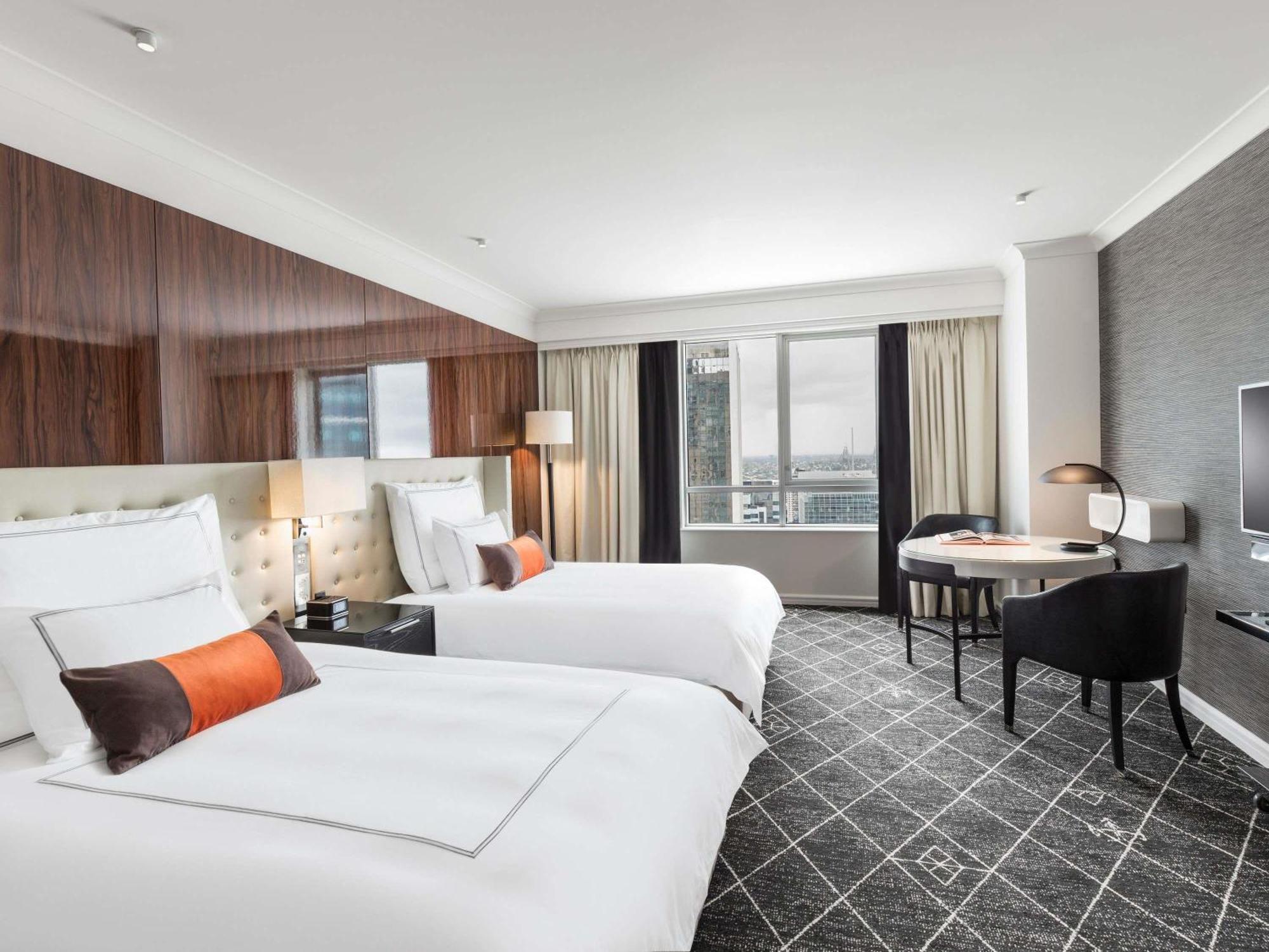 Quarto Swiss Advantage com 2 Camas de Solteiro - Andar Alto