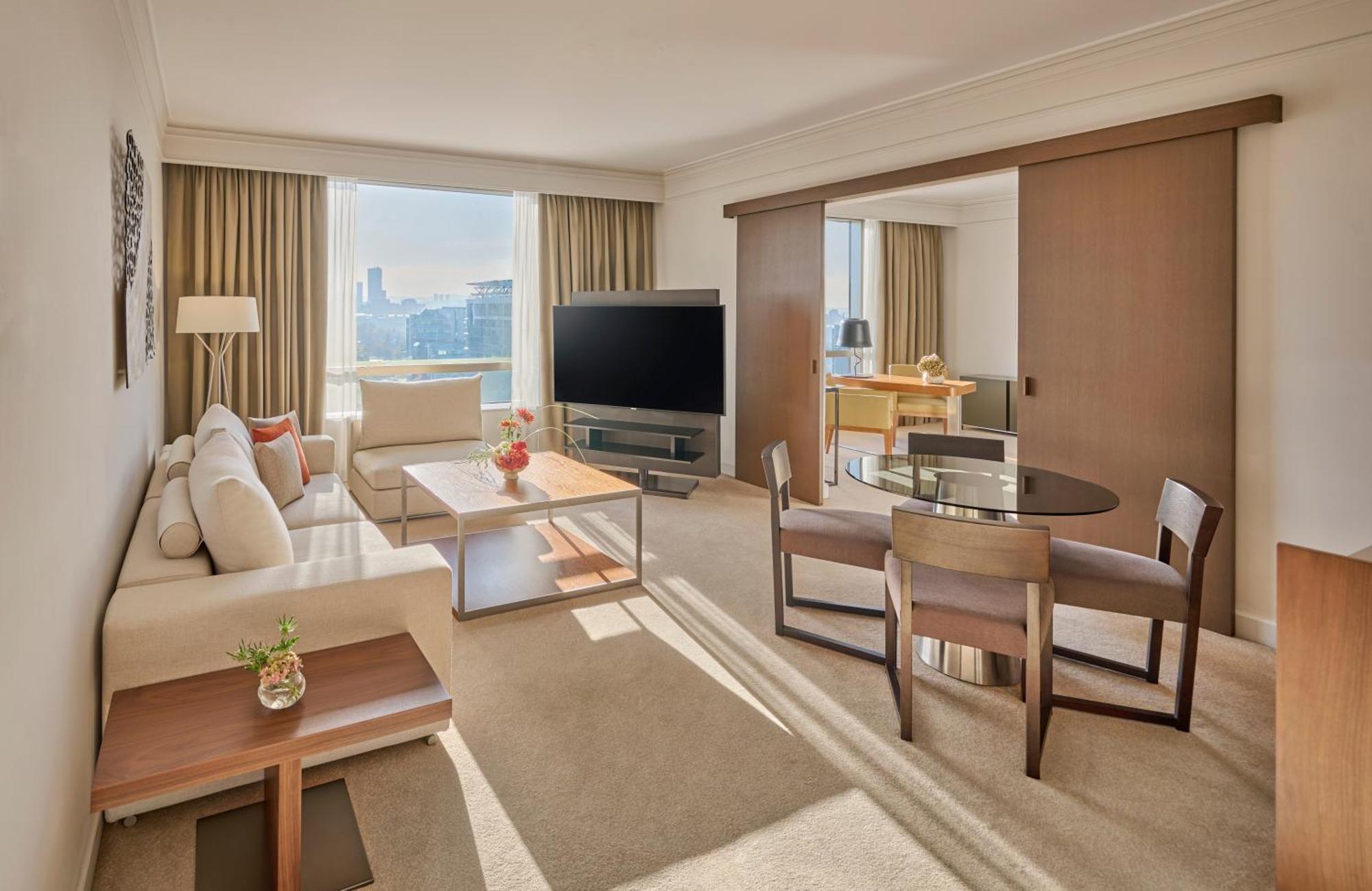 Executive Suite