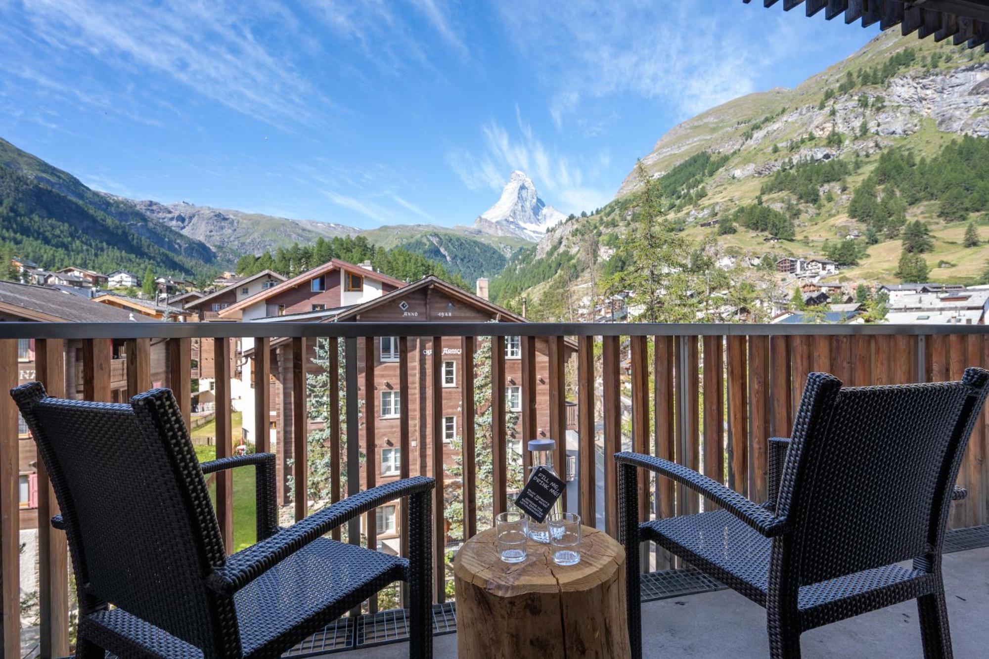 Triple Room with Matterhorn view