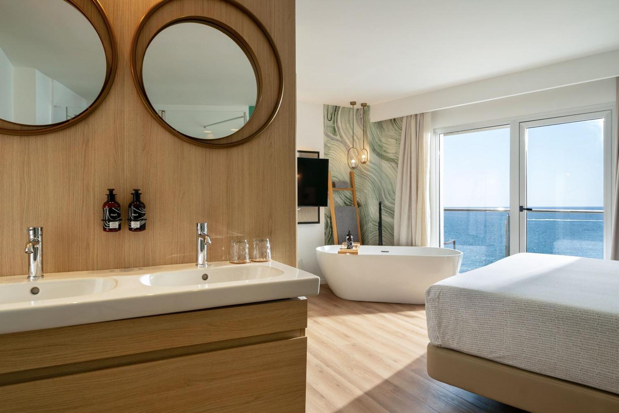 De Loft Onderling Verbonden Kamer met Uitzicht op Zee