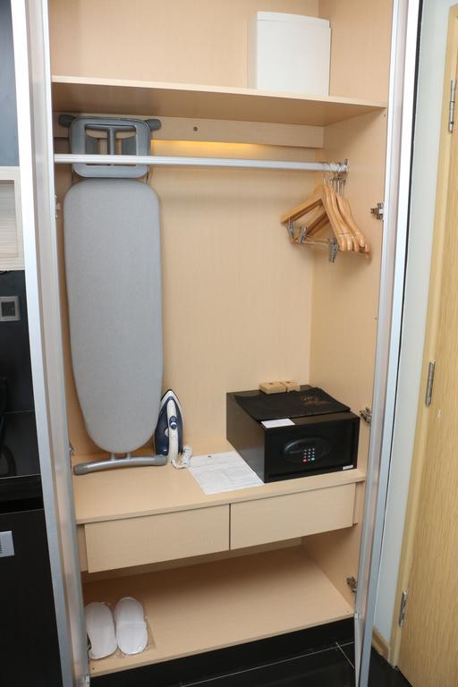 Executive Deluxe Twin Room