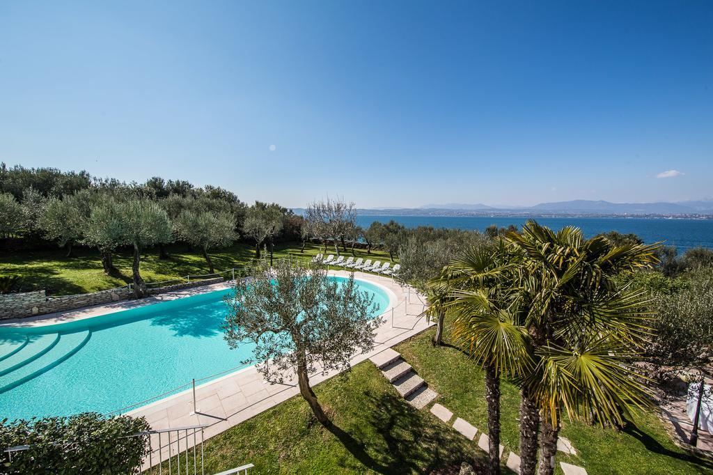 Superior Triple Room with Balcony and Lake View