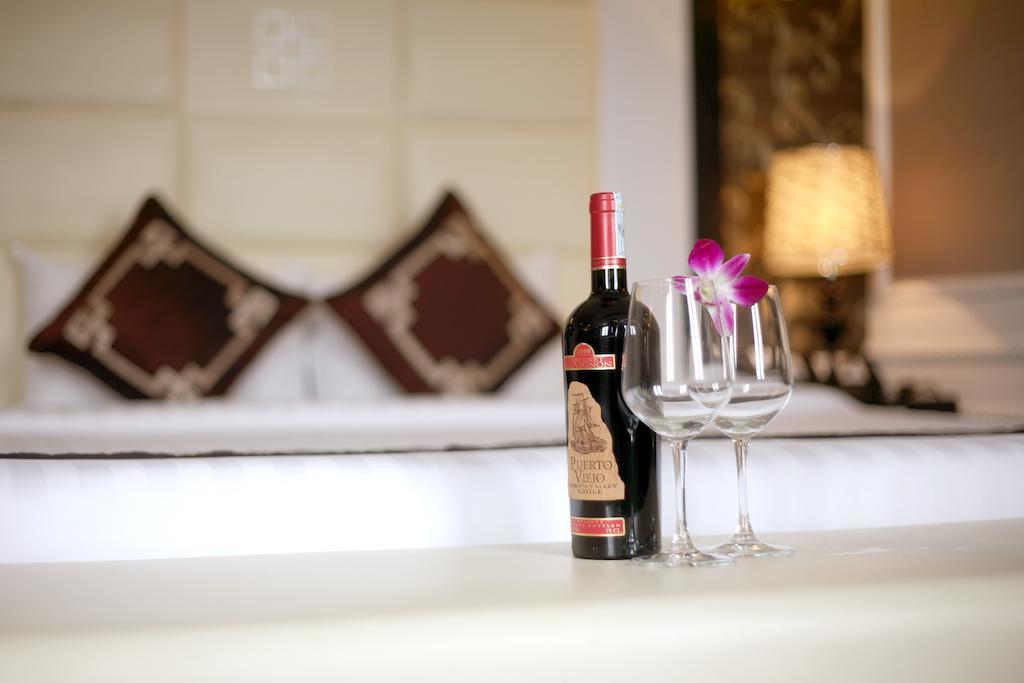 King Suite with City View