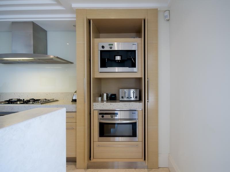 Luxury Two-Bedroom Apartment - Private Pool and Spa 201