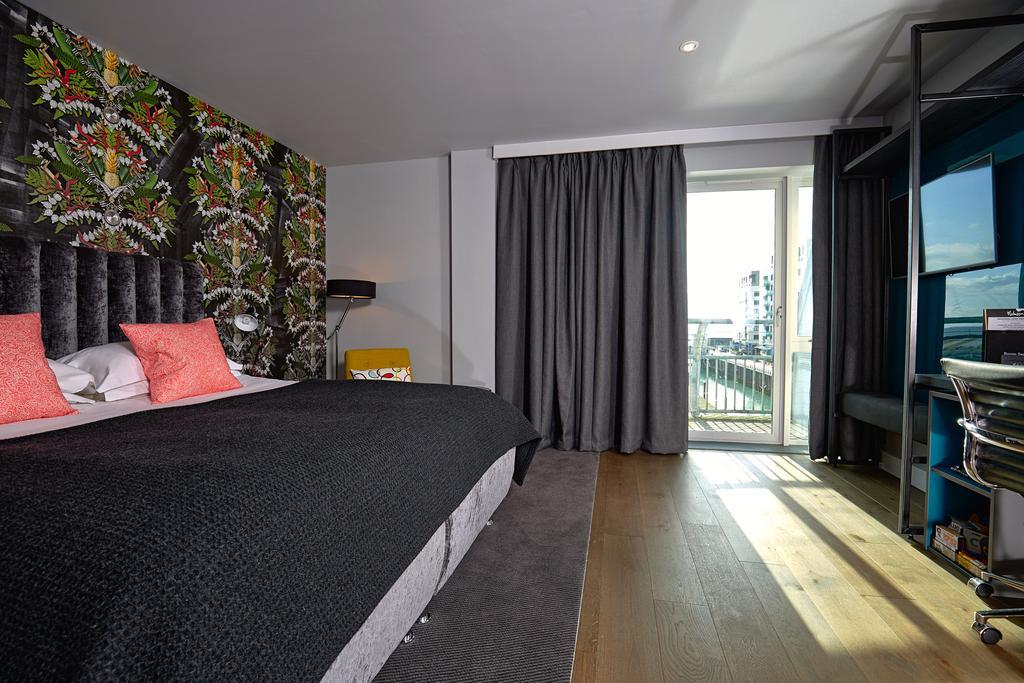 Hébergement Club de Luxe – Vue sur Mer