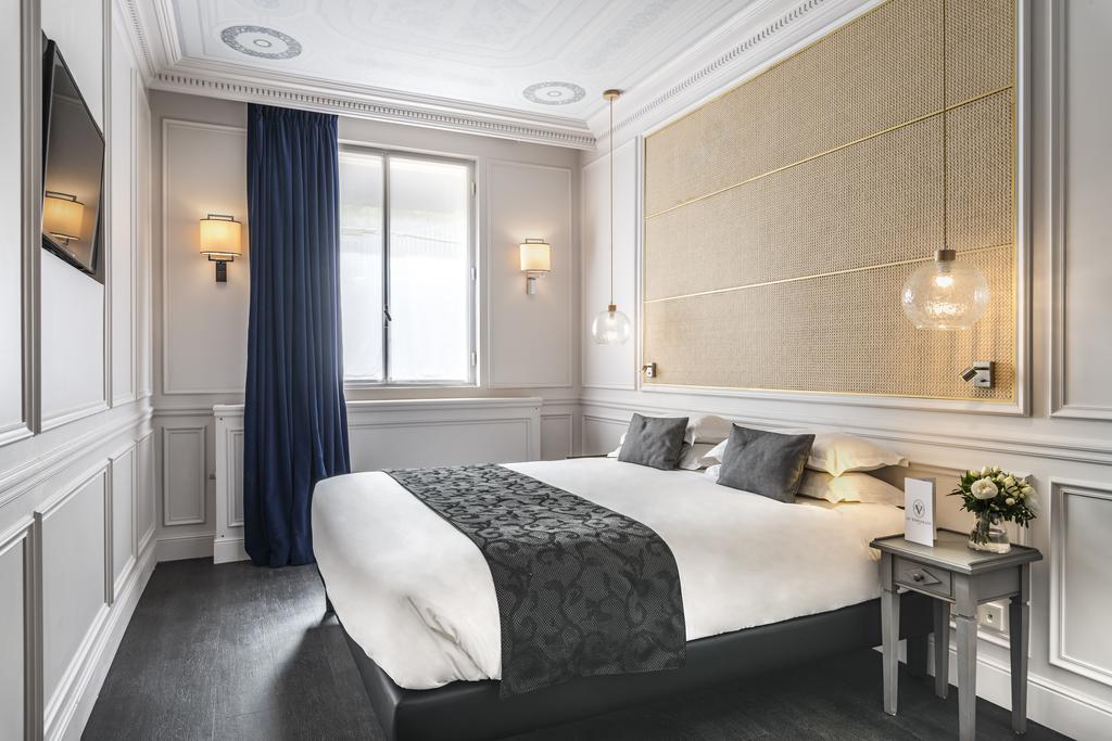 Quarto Superior com Cama de Casal ou 2 de Solteiro