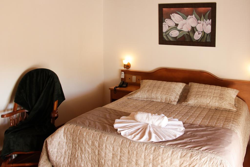 Suite Júnior com Banheira de Hidromassagem