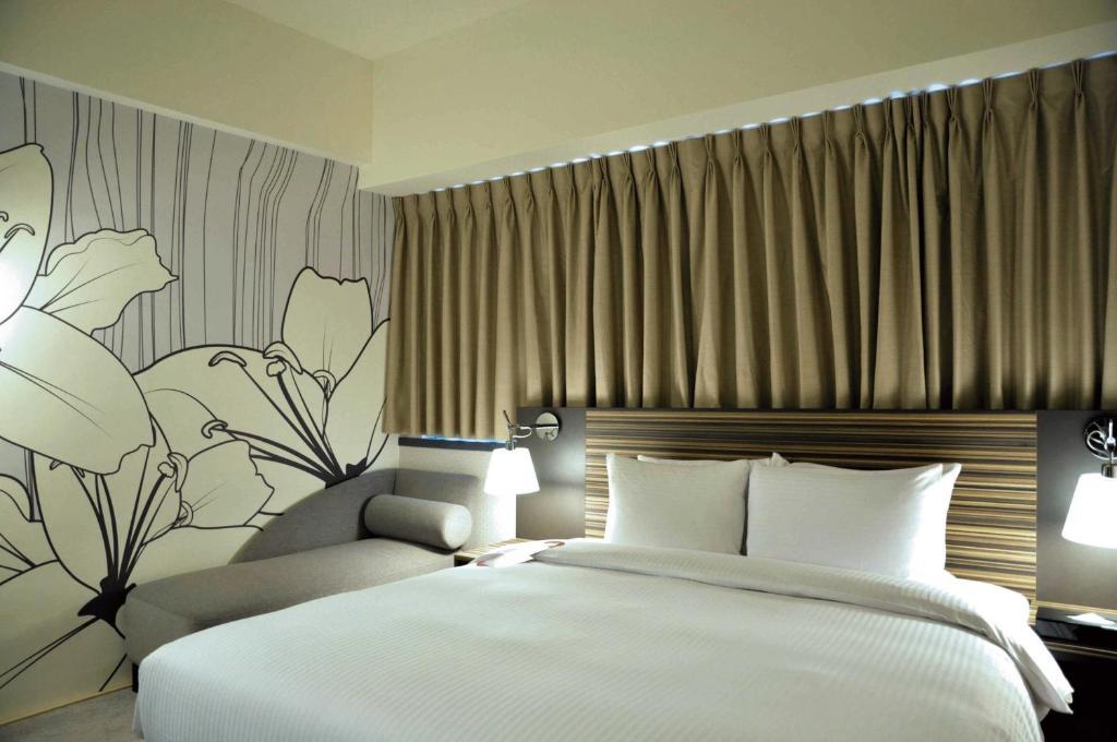 Metro Double Room