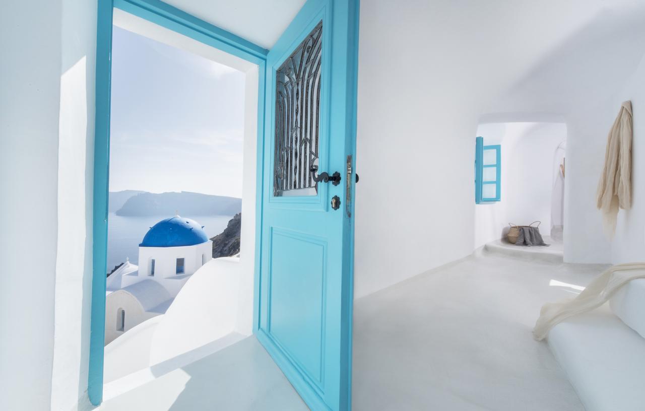 Chambre Troglodyte Sophie avec Petite Piscine Extérieure - Vue sur Caldeira