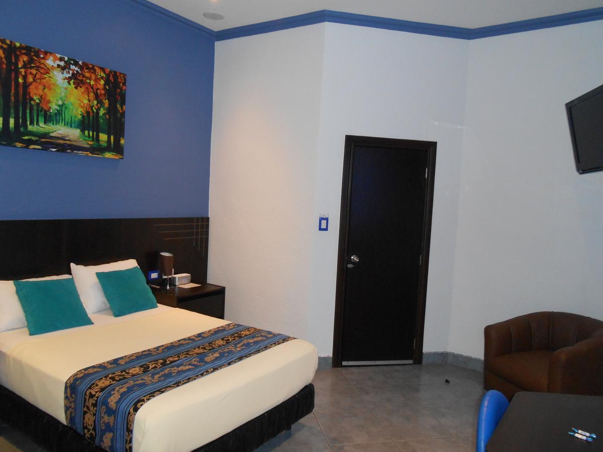 Double Room - One Bed