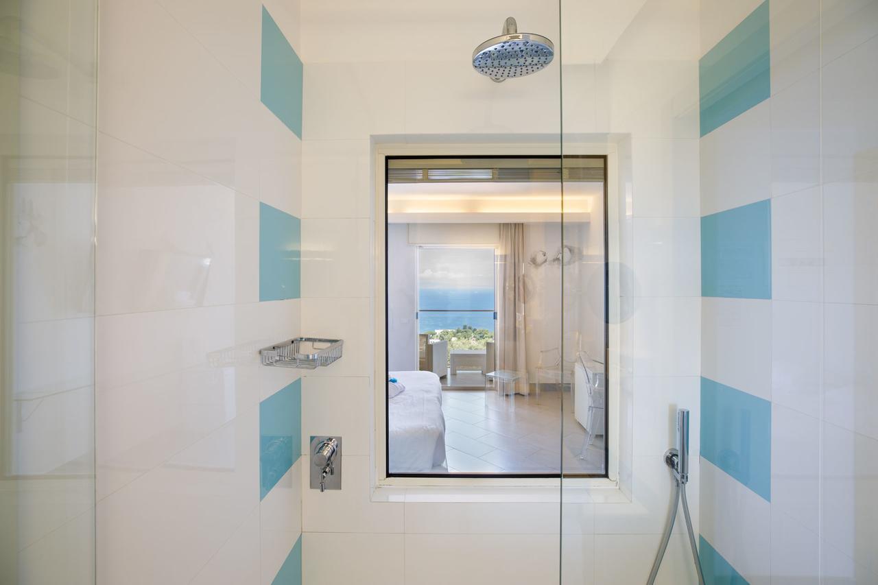 Junior Suite with Shower