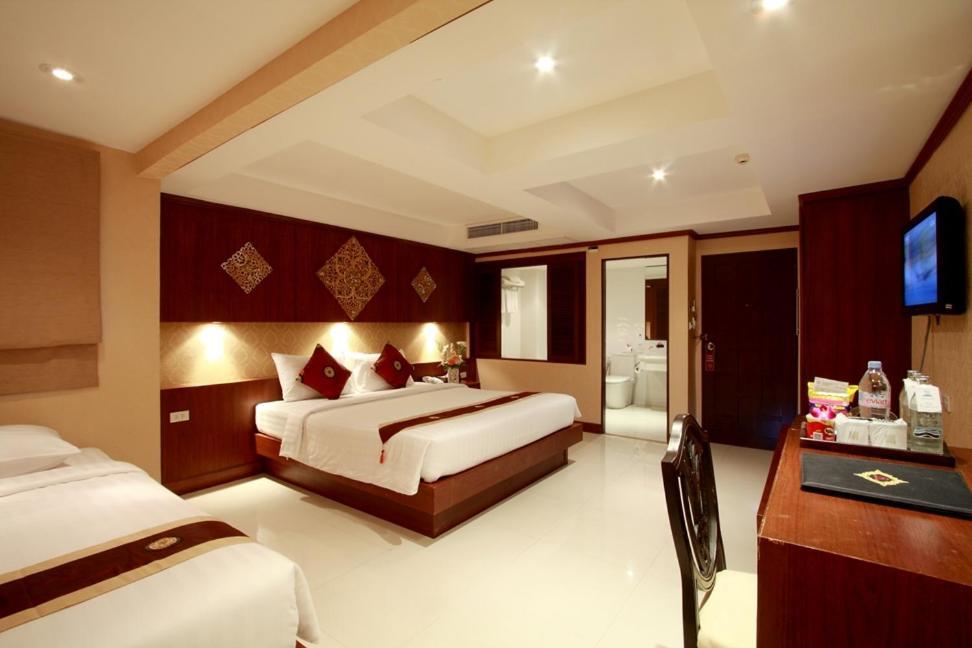 Loft Wing Triple Room