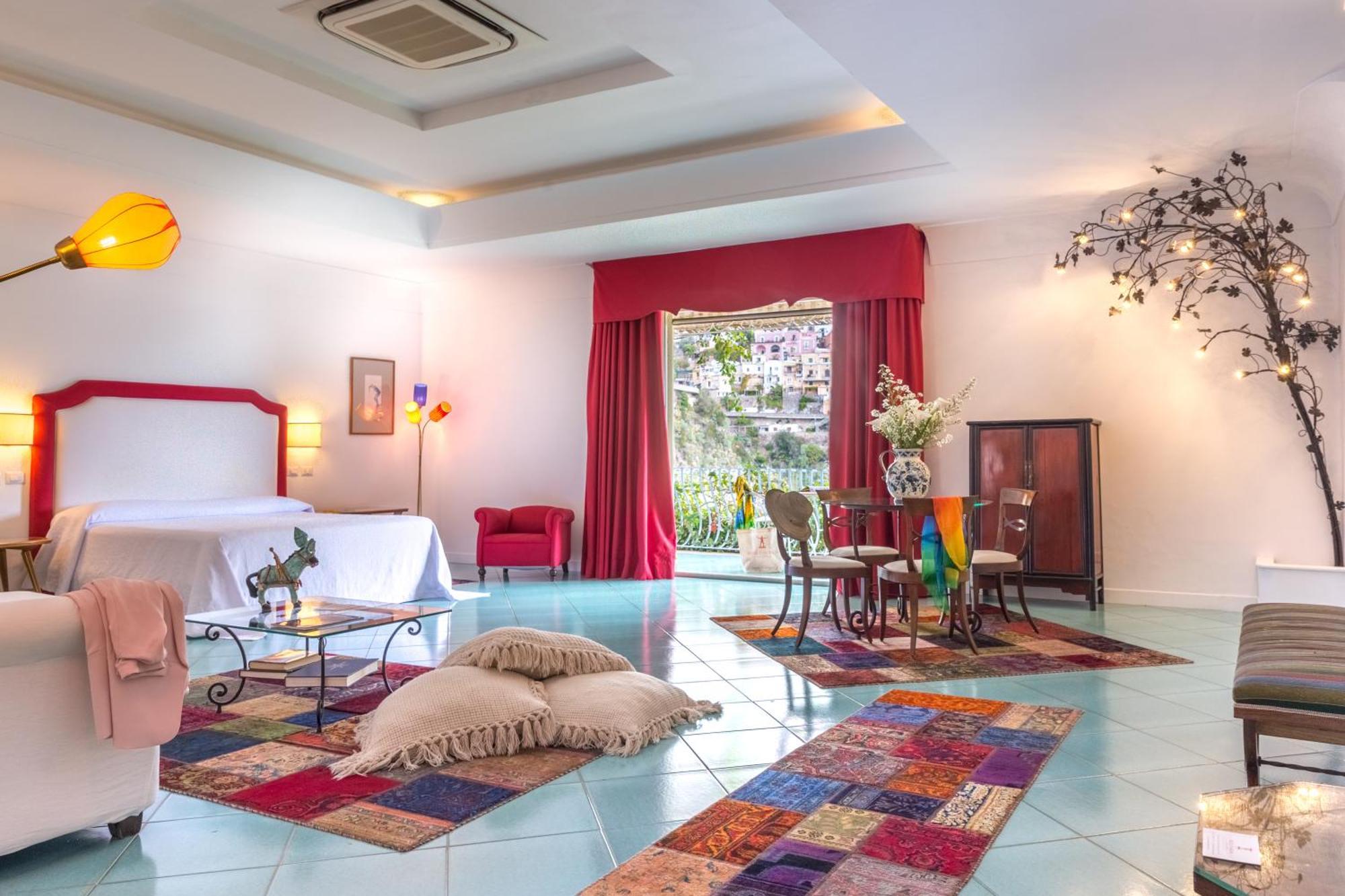 Suite grande con terraza y vistas al mar