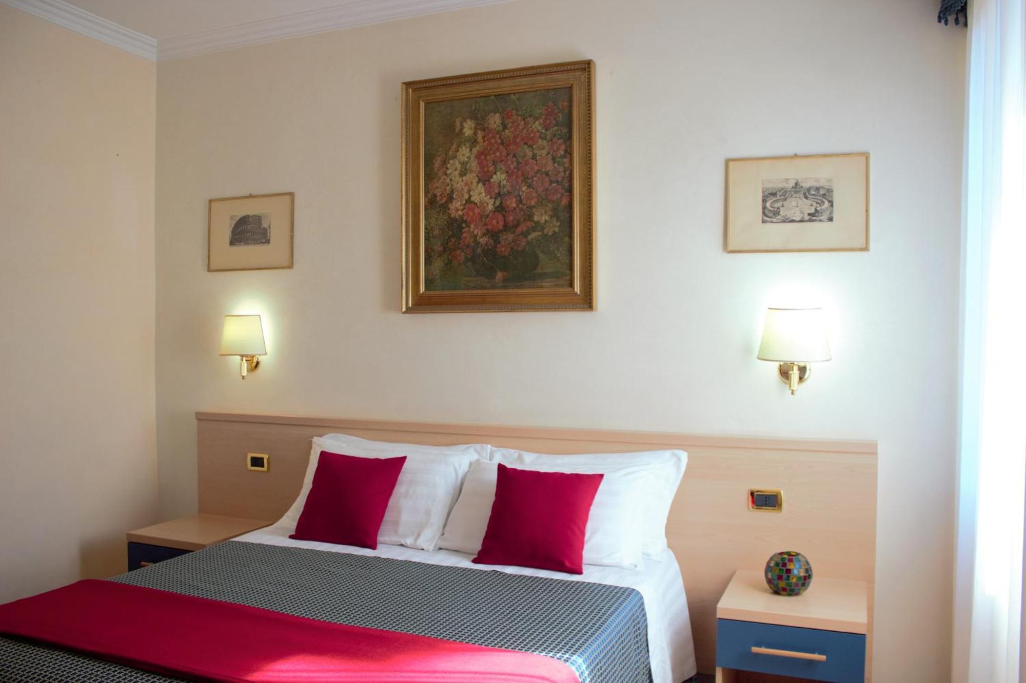 Double Room,710755378:JPEG