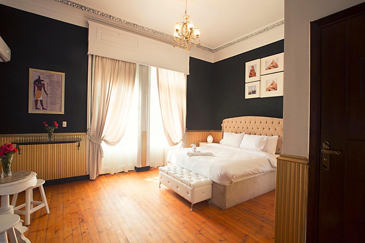 Chambre Lit King-Size avec Balcon