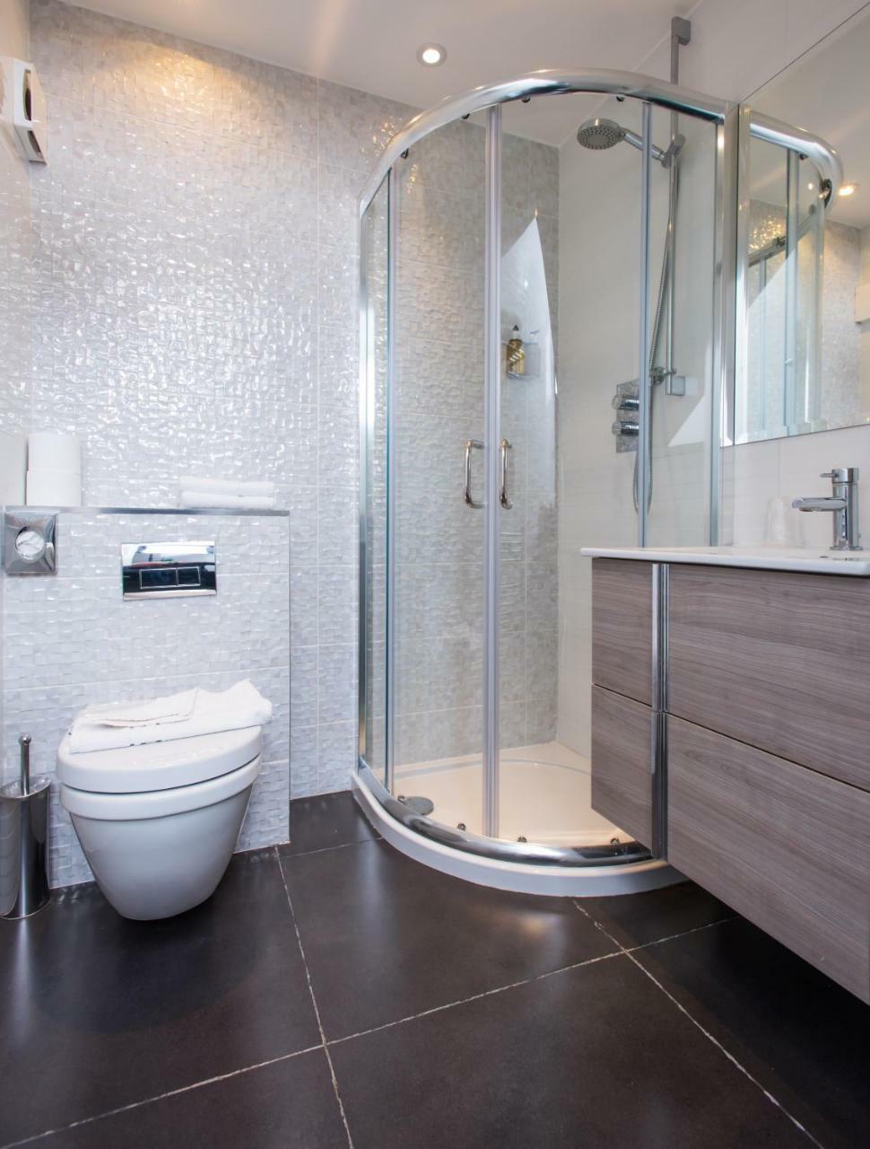 Suite Lit Queen-Size 1 Chambre