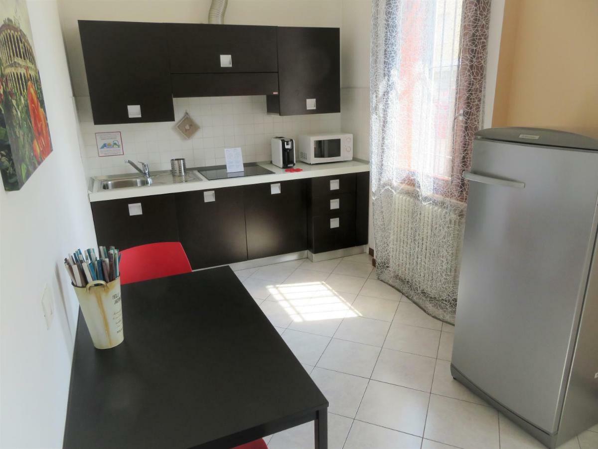Standard One-Bedroom Apartment,412883229:JPEG