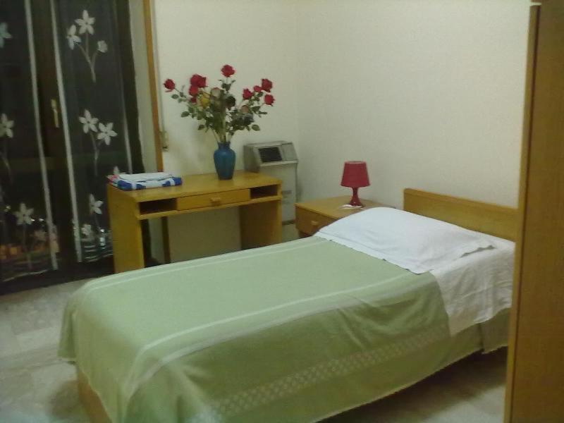 Habitación Individual con baño compartido