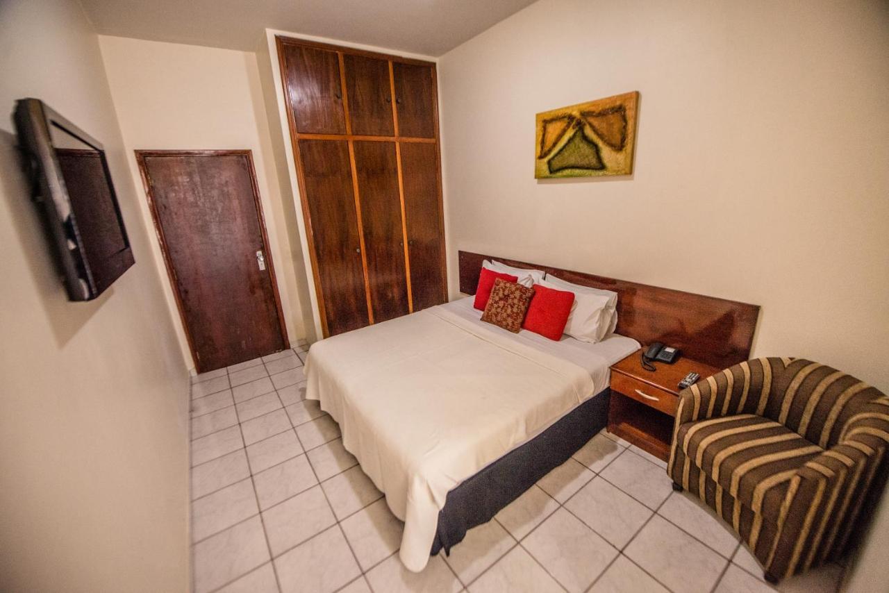 Quarto Duplo
