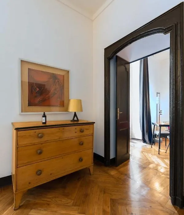 Via Garibaldi 31 Suites-1