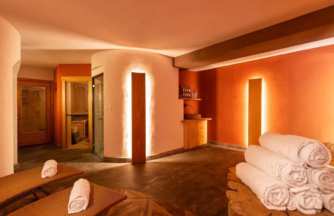 Alpenhotel La Montanara-1