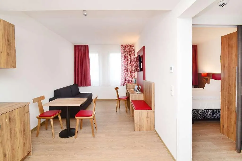 Hotel Das Huerner-1