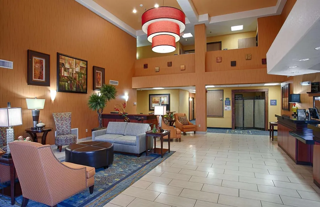 Best Western PLUS Fresno Inn-1