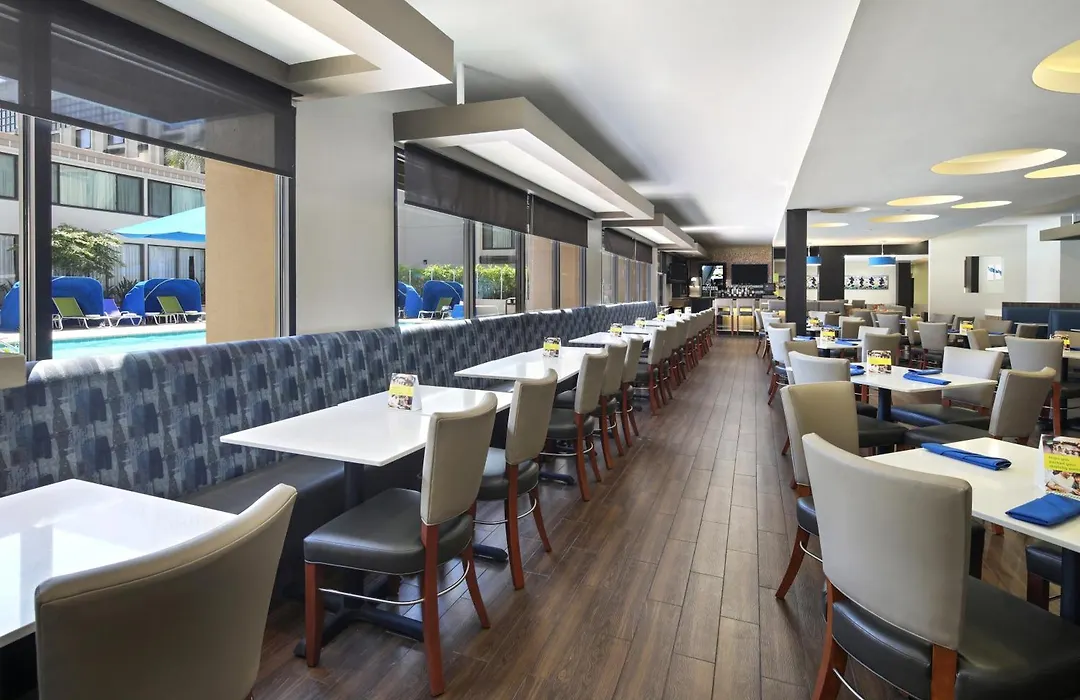 Holiday Inn Hotel & Suites Anaheim By Ihg-1