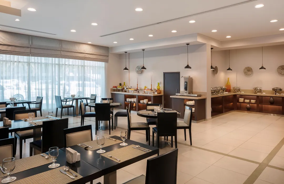 Holiday Inn Express Dubai Safa Park By Ihg-1