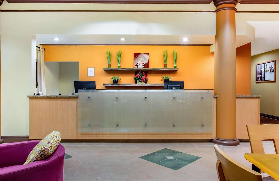 La Quinta By Wyndham Raleigh Crabtree-1