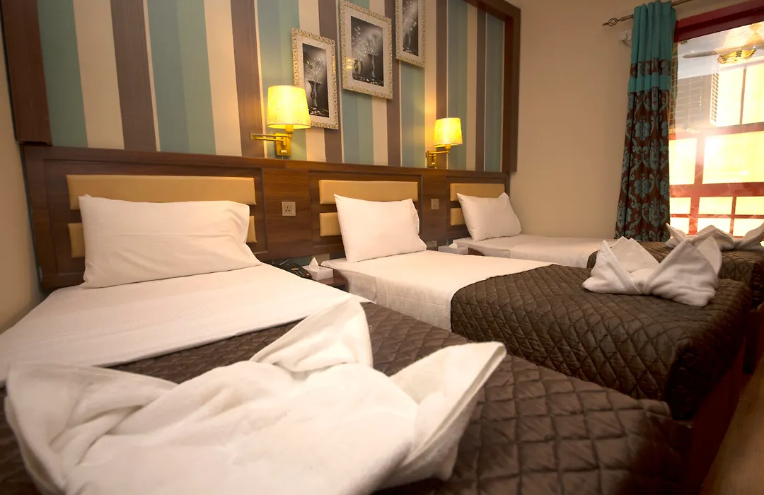 Downtown Hotel-1