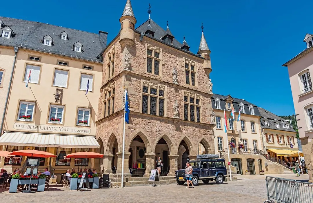 Hotel Le Petit Poete-1