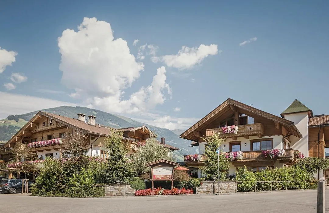 Hotel Garni Larcherhof-1