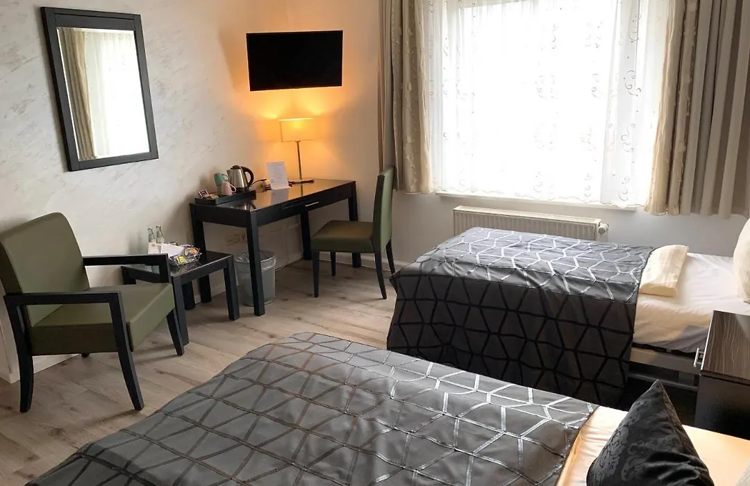 Boutique Hotel Goldene Henne-1