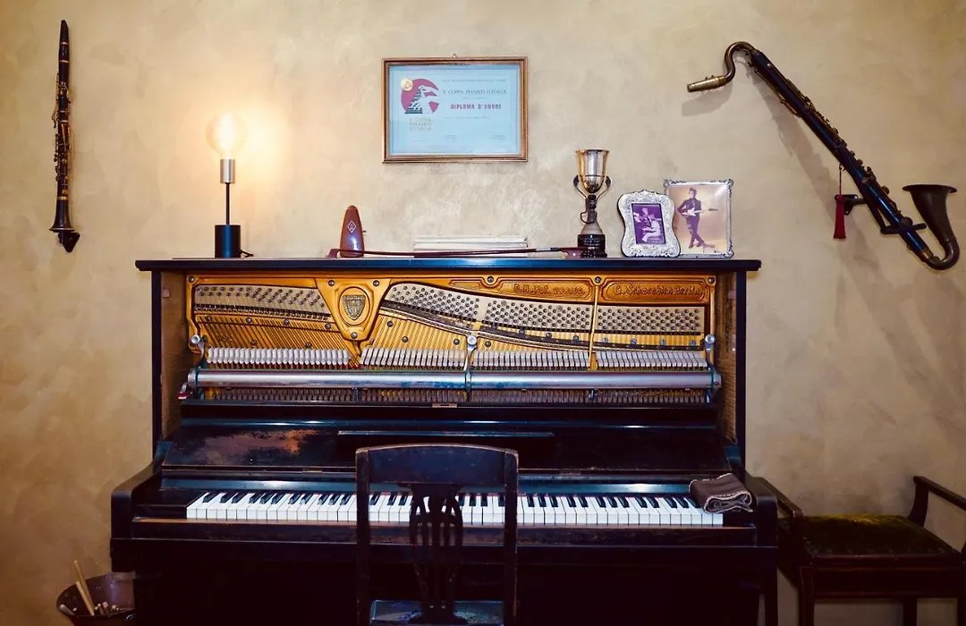 B&B Arts And Music-1