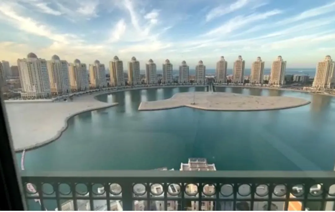 Pearl Island Beachfront Luxury Apartment-1