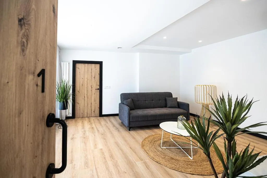 Donostia Rooms-1