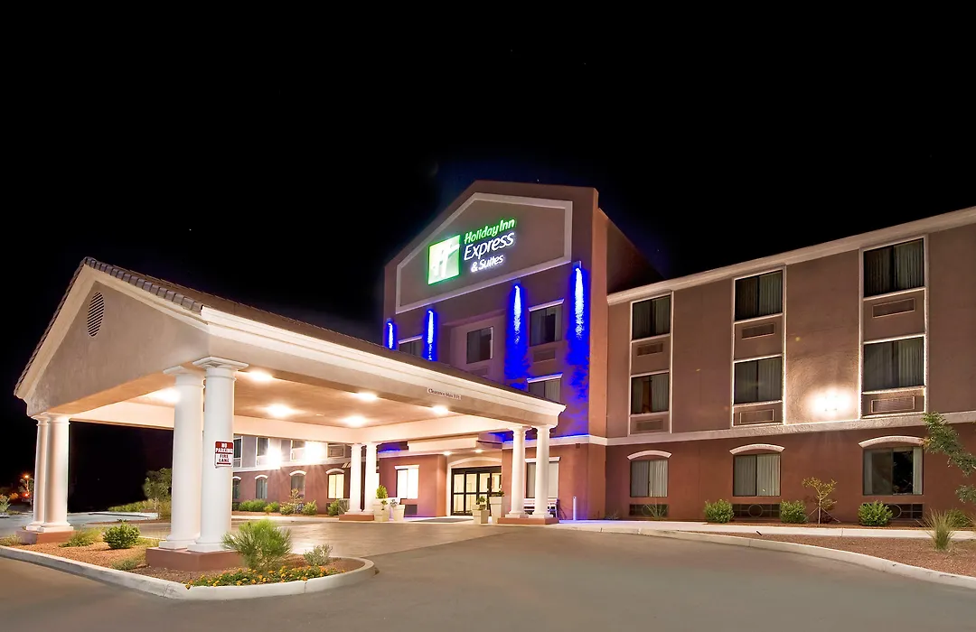 Holiday Inn Express & Suites Willcox-1
