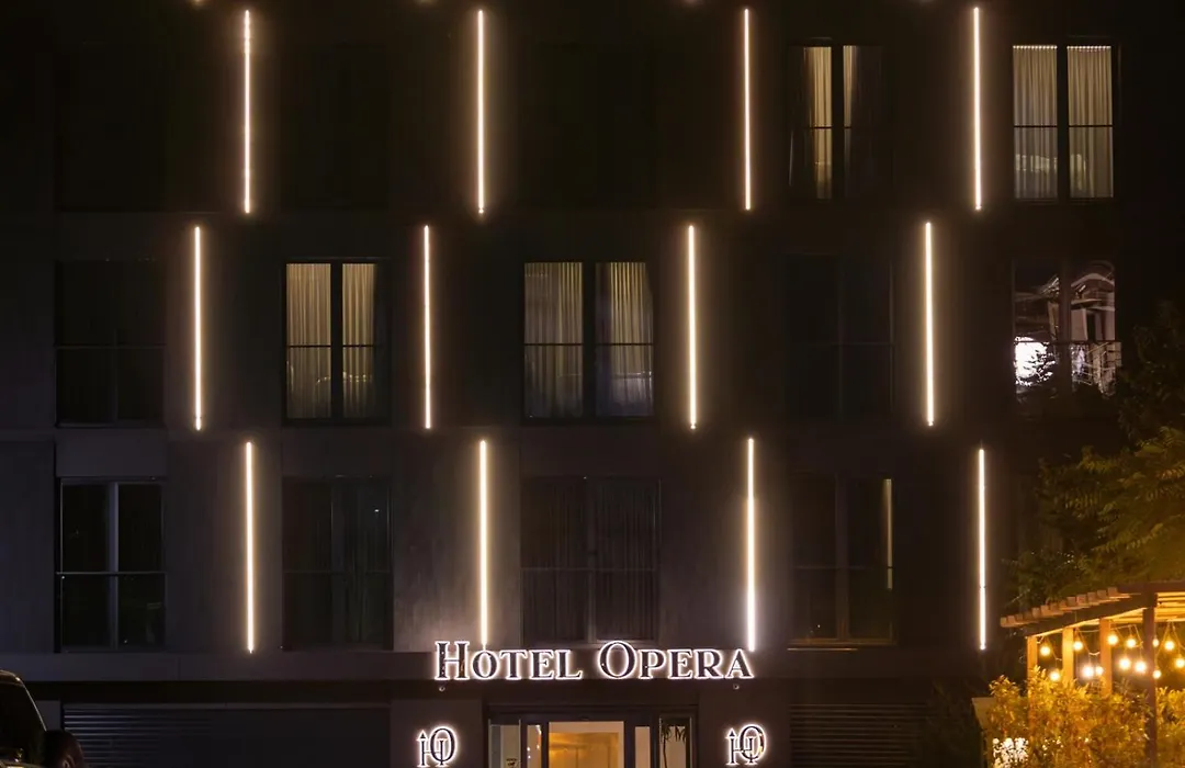 Hotel Opera-1