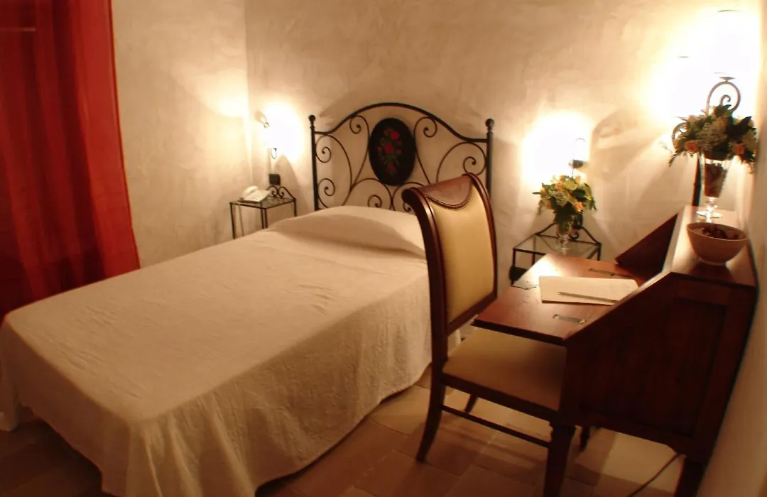 Hotel Masseria Donnaloia-1