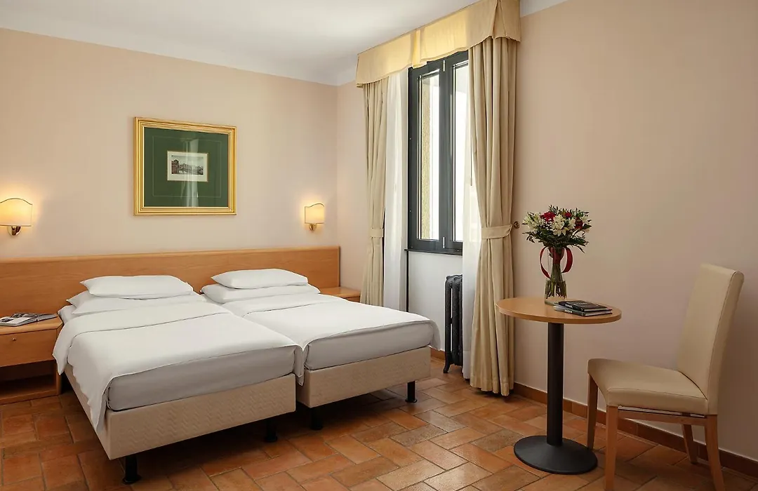 Hotel Roma Prague-1